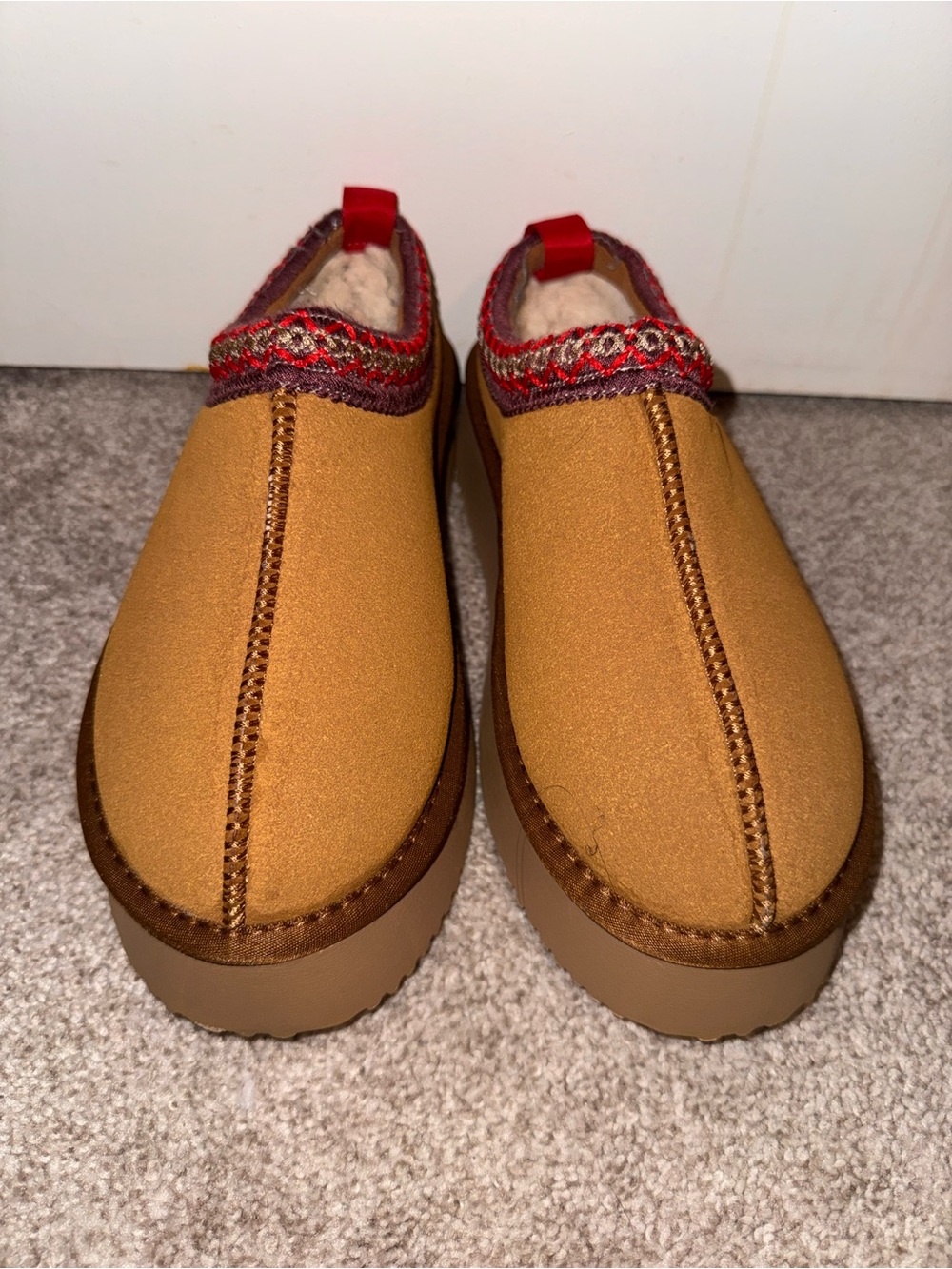 Women’s Loafer Style Block Heal Slip On Shoes - Size 40/9 - Picture 3 of 7